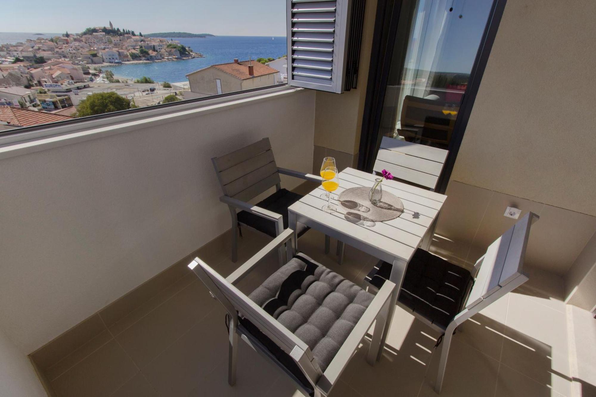Apartments Zorka Primošten Exteriér fotografie